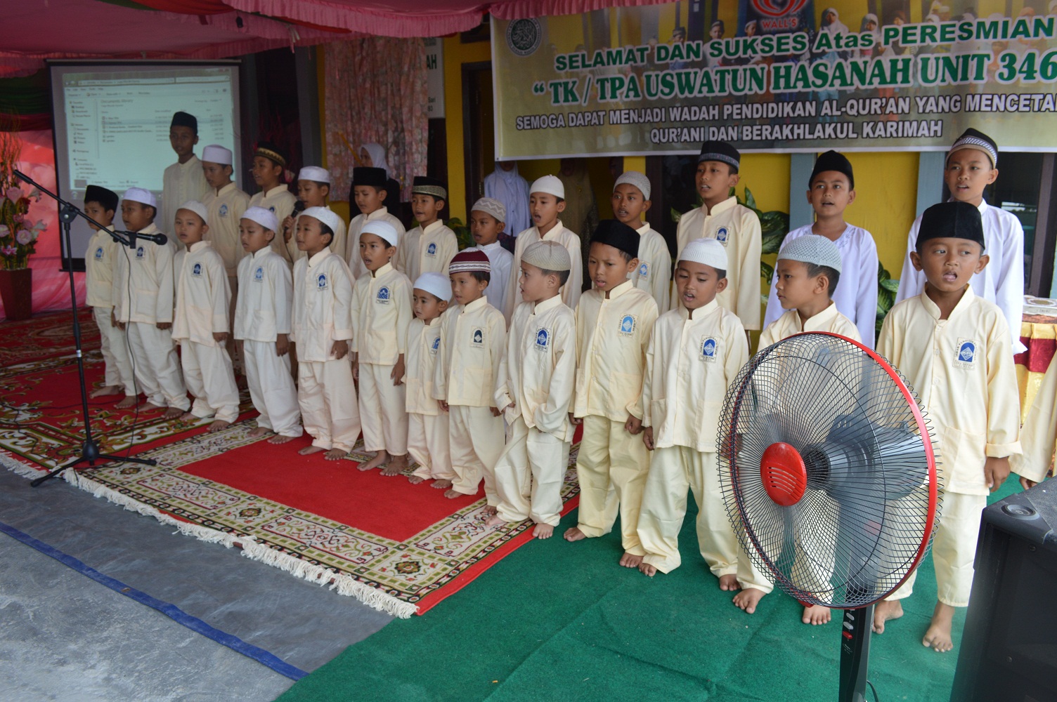 peresmian-tpa-niagara-hill-bkprmi-oku-5